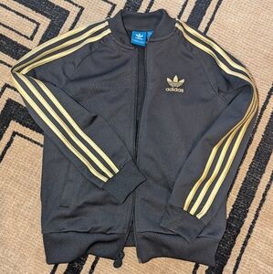 Adidas bl/Gold kids top